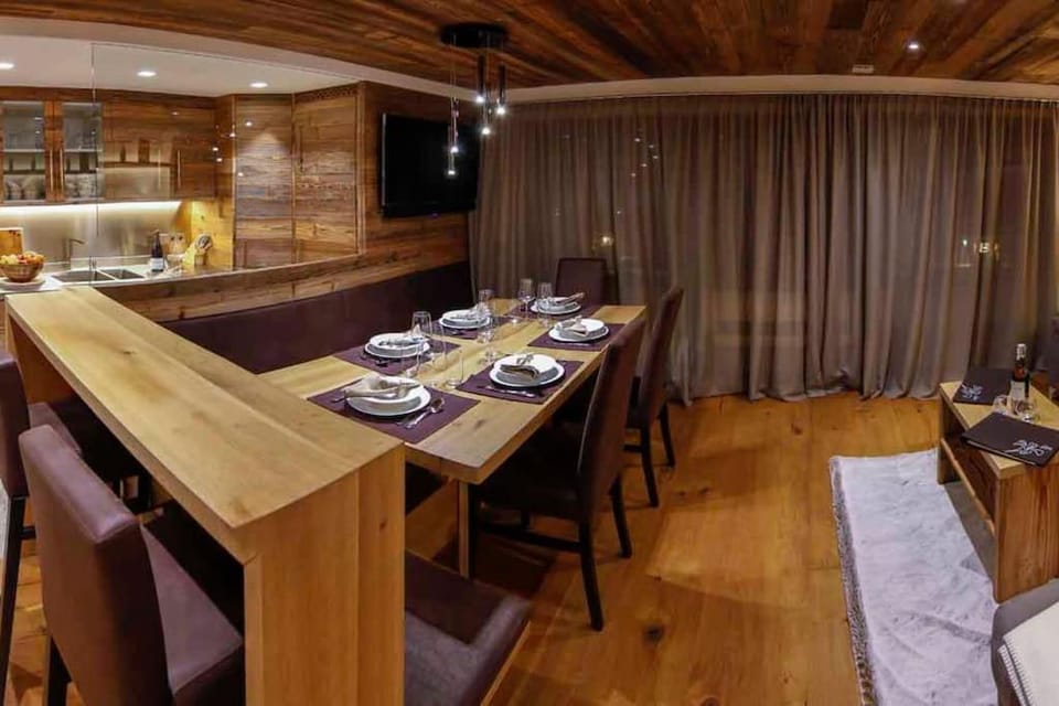 Mountain Chalet Ghilga Chalet in Ortisei