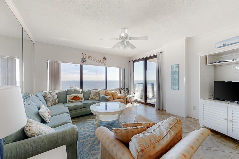 Four Seasons 603E Apartment in Orange Beach