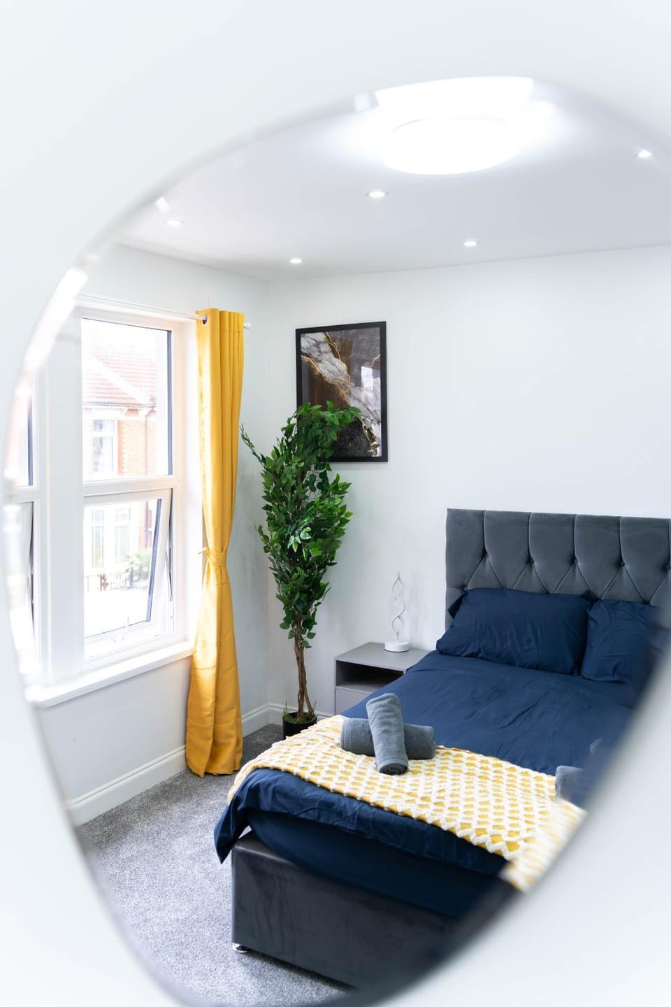Open Mind Property - 6 Luxury Bedrooms with Free Parking House in Portsmouth