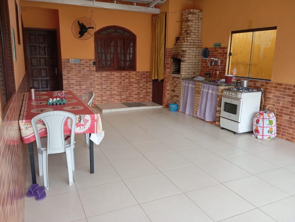 casa Amarela House in Cabo Frio