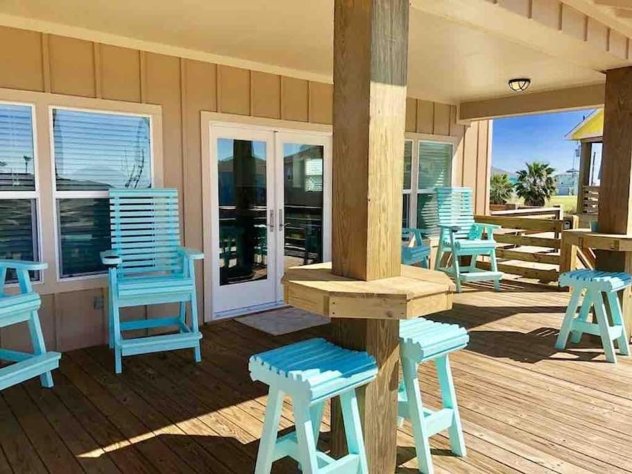 Day, Balcony/Terrace, Seating area