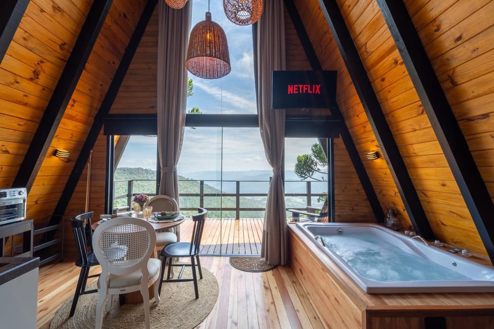Hot Tub, TV and multimedia, Mountain view
