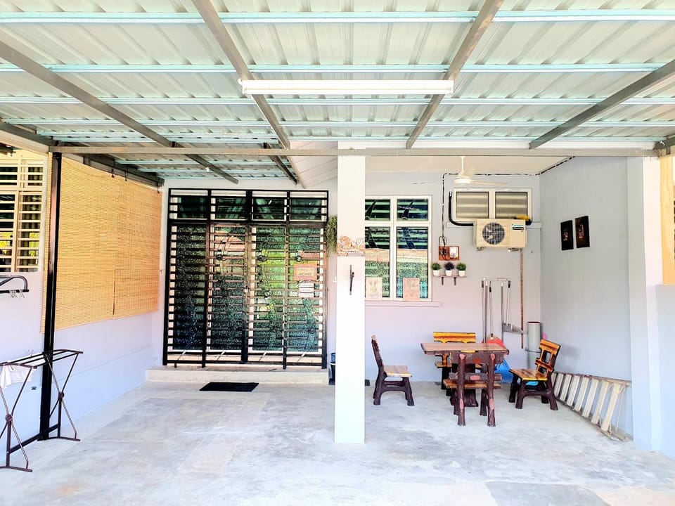 LH Alisha Homestay Bandar Utama Gua Musang House in Malaysia