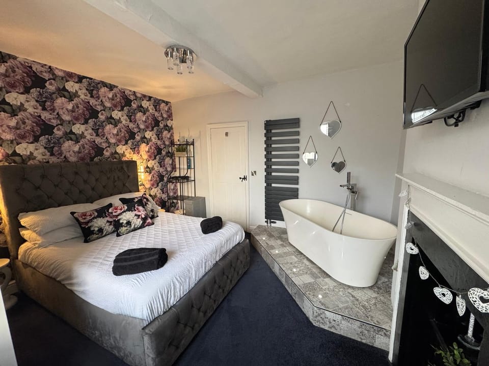 Castle Yard Cottage House in Borough of Harrogate