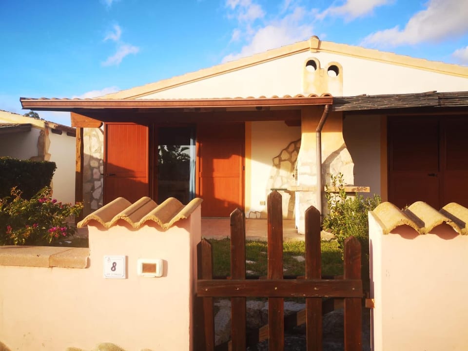 Property building, Balcony/Terrace