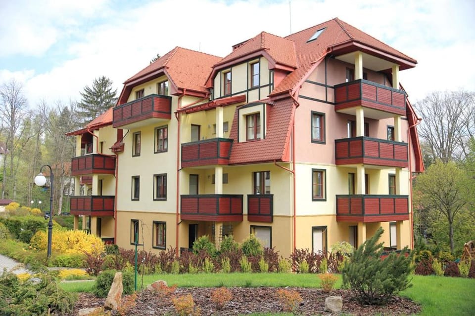 Apartament Klimatyczny, Parkowa Polana MyWeek Apartment in Lower Silesian Voivodeship