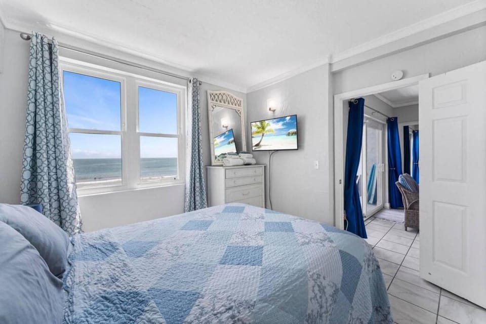 Sandpiper Oceanfront 4B House in Jacksonville Beach