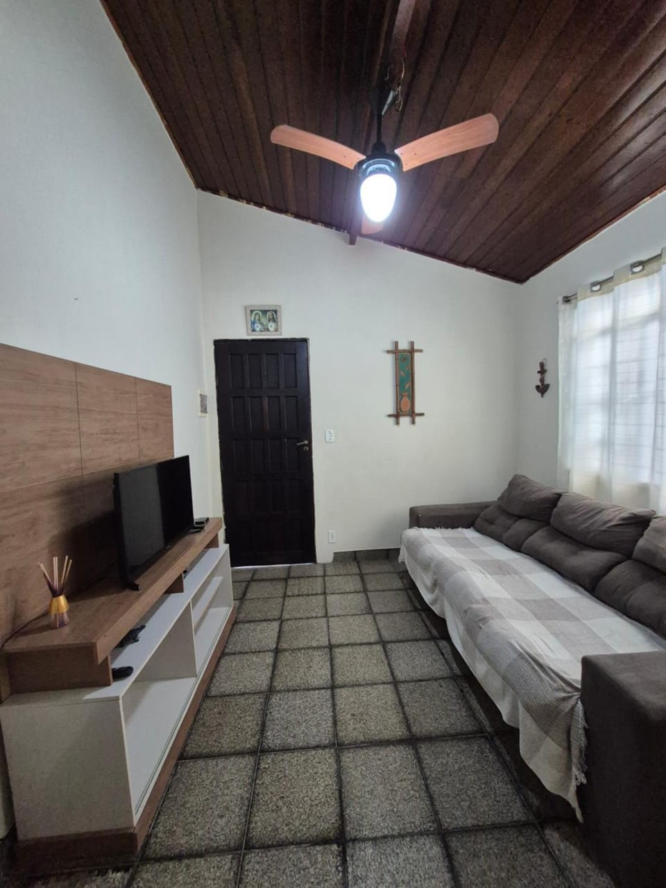 Casa com piscina perto da praia House in São Sebastião