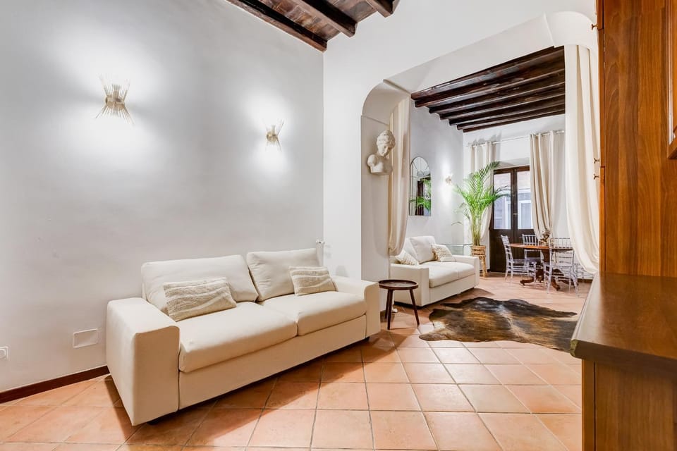 Living room, Photo of the whole room, Seating area