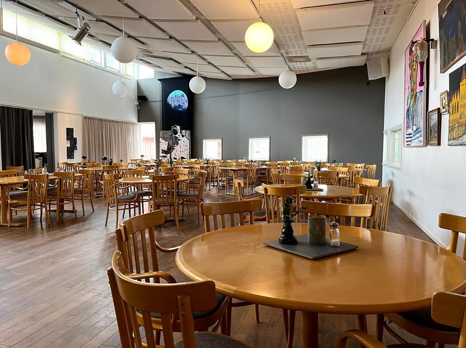 Restaurant/places to eat