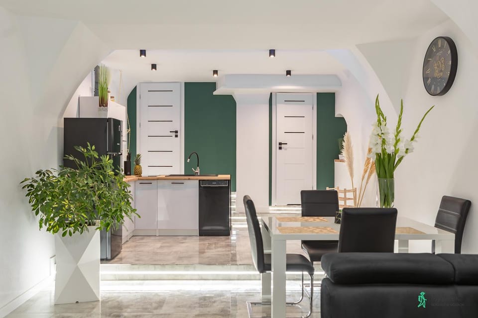 Apartament Pod Ratuszem II Apartment in Lower Silesian Voivodeship