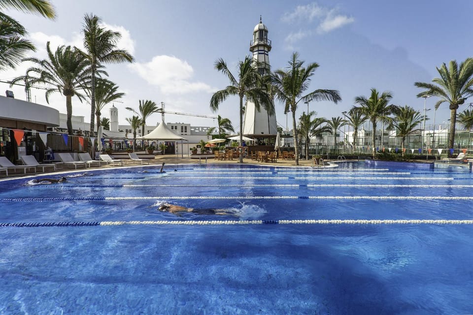 Solarium, Swimming pool