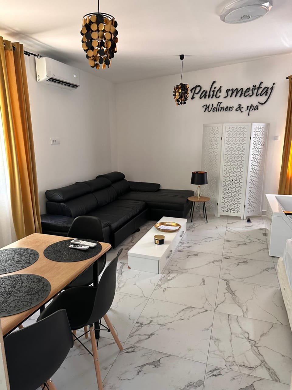 Living room, Seating area, Dining area, air conditioner