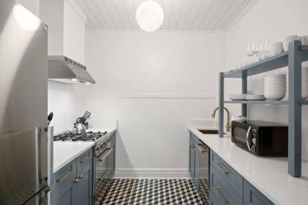 Kitchen or kitchenette, stove