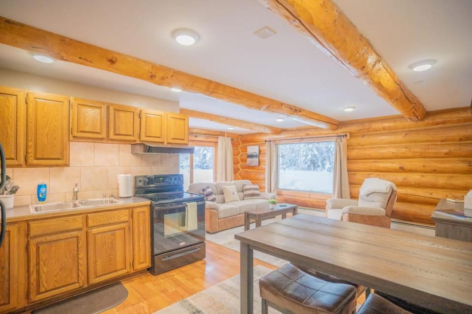 Kitchen or kitchenette, Living room, Dining area