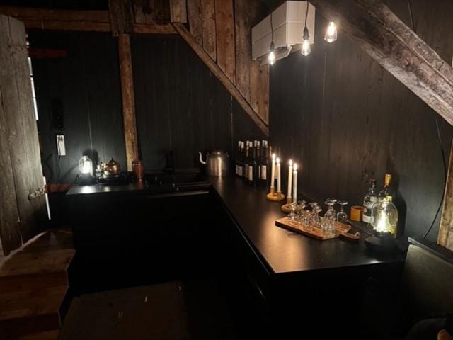 Food and drinks