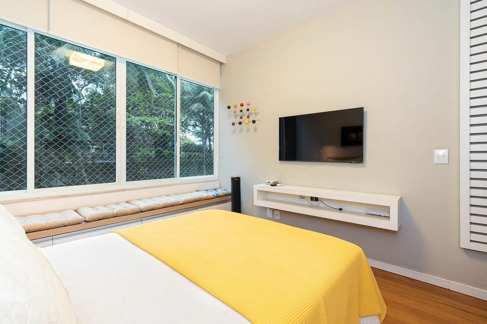 Loft Charmoso com Ar-Condicionado, SmartTv, Wi-Fi em Condomínio frente mar Apartment in Rio de Janeiro