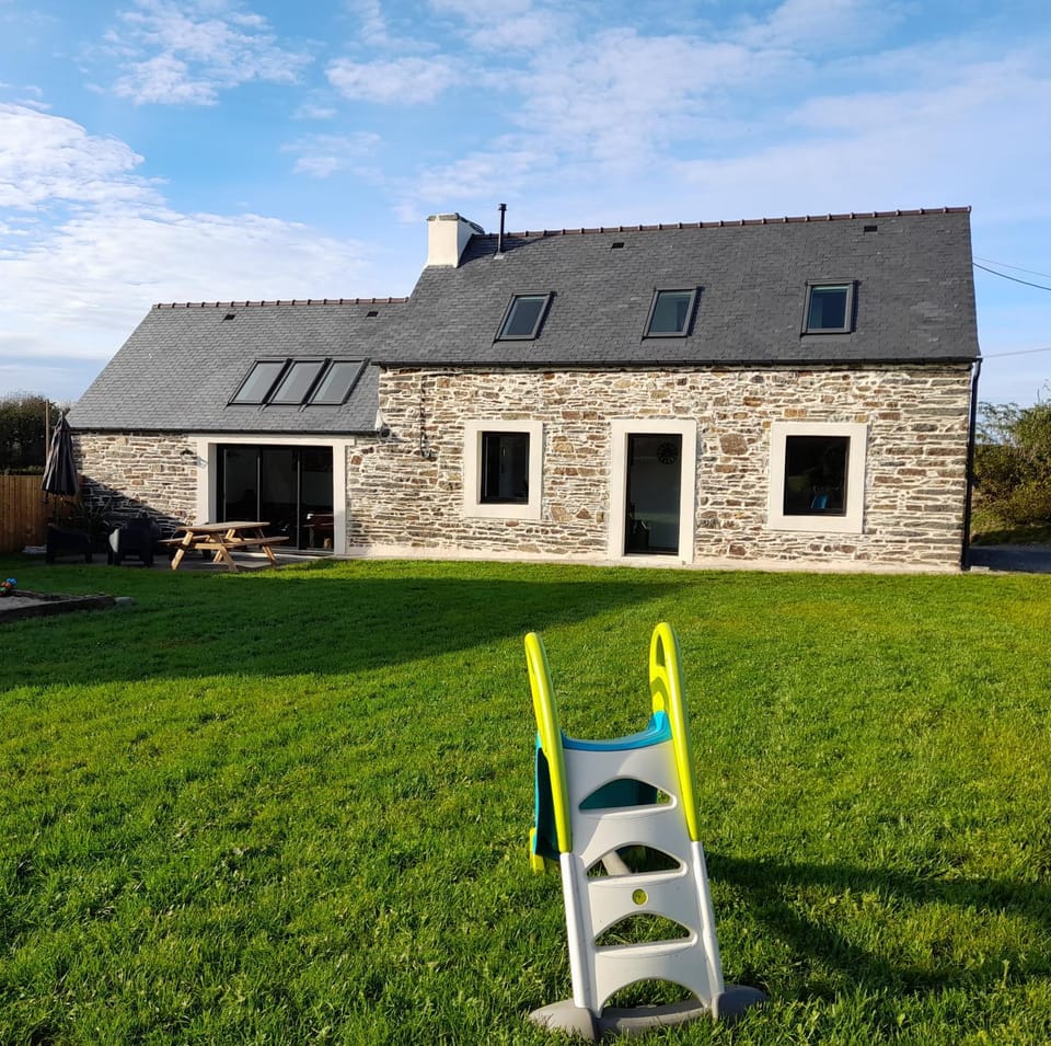 La casa Tata House in Finistere