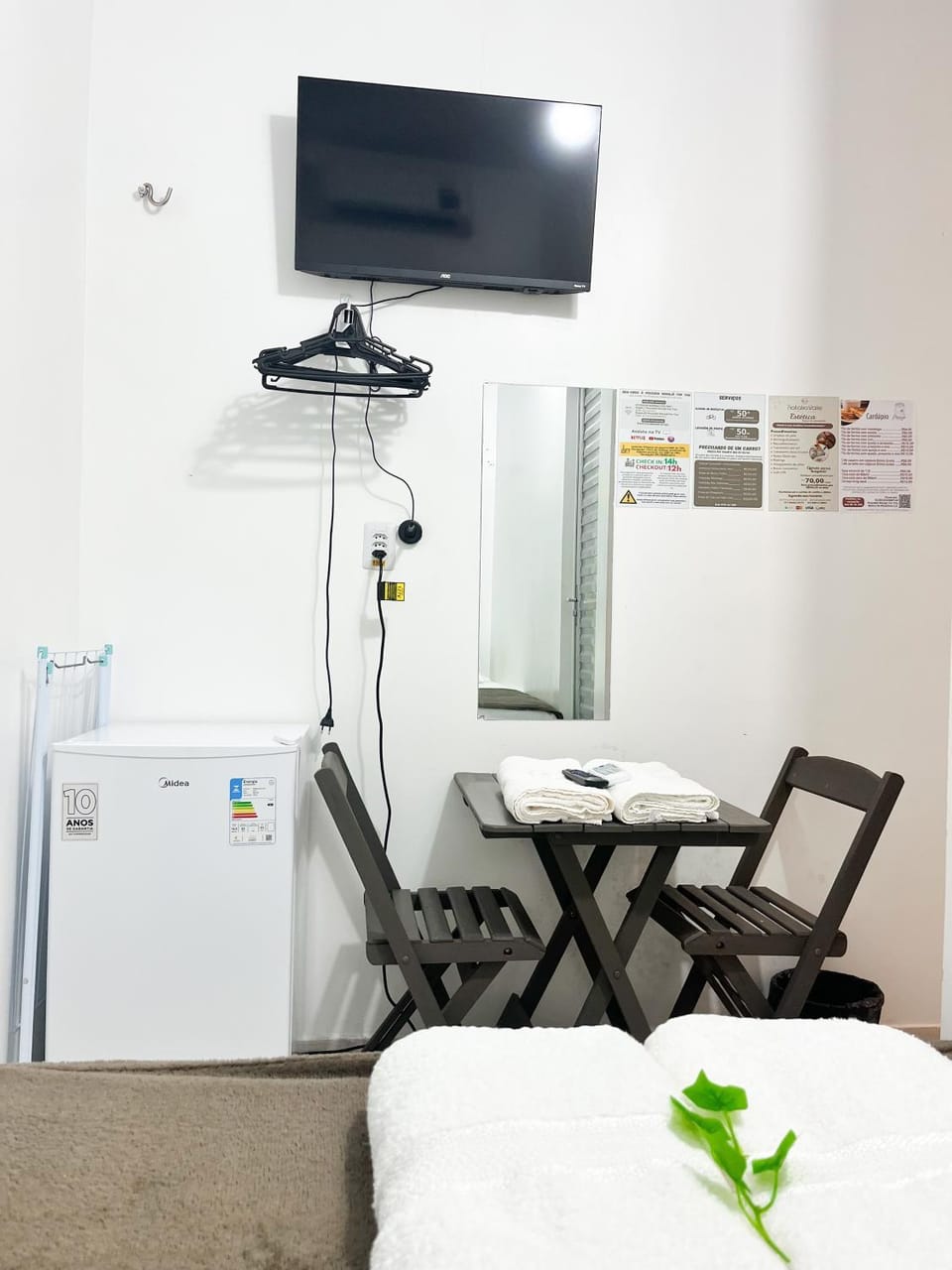 TV and multimedia, Dining area, hair dresser, minibar