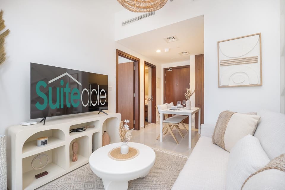 Business Bay Bliss 1 bedroom apartment - Suiteable Apartment in Dubai