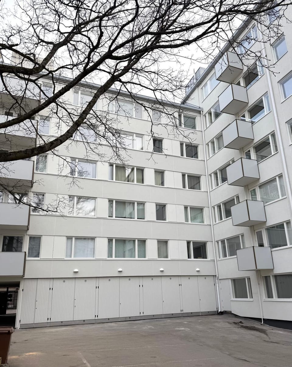 Rööperi - 50 m2 - Balcony Design District Apartment in Helsinki