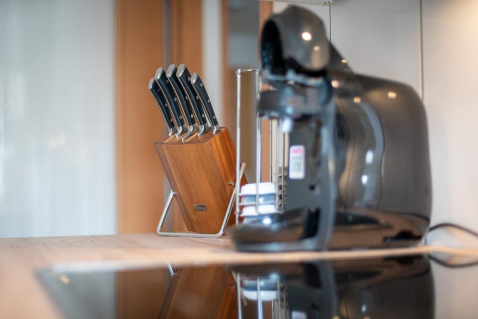 Coffee/tea facilities, kitchen