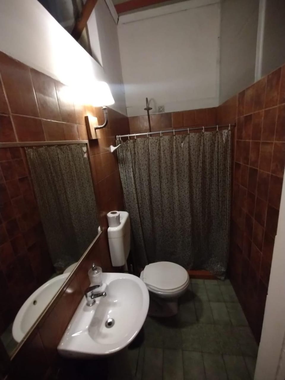 Habitaciones en Casa Céntrica cerca de todo Vacation rental in Uruguay
