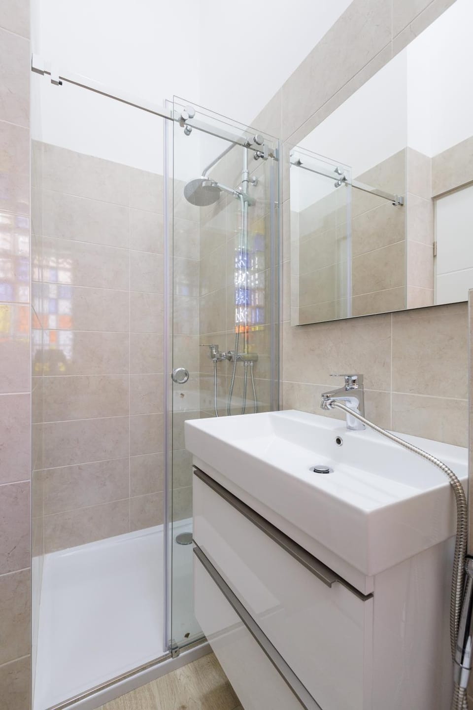 Shower, Bathroom