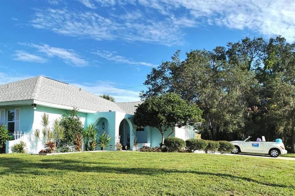 Property building, Garden