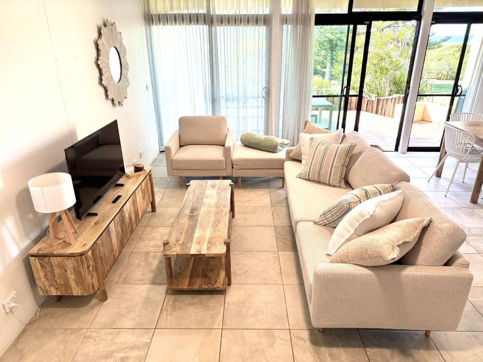 Karingal 4 House in Lennox Head