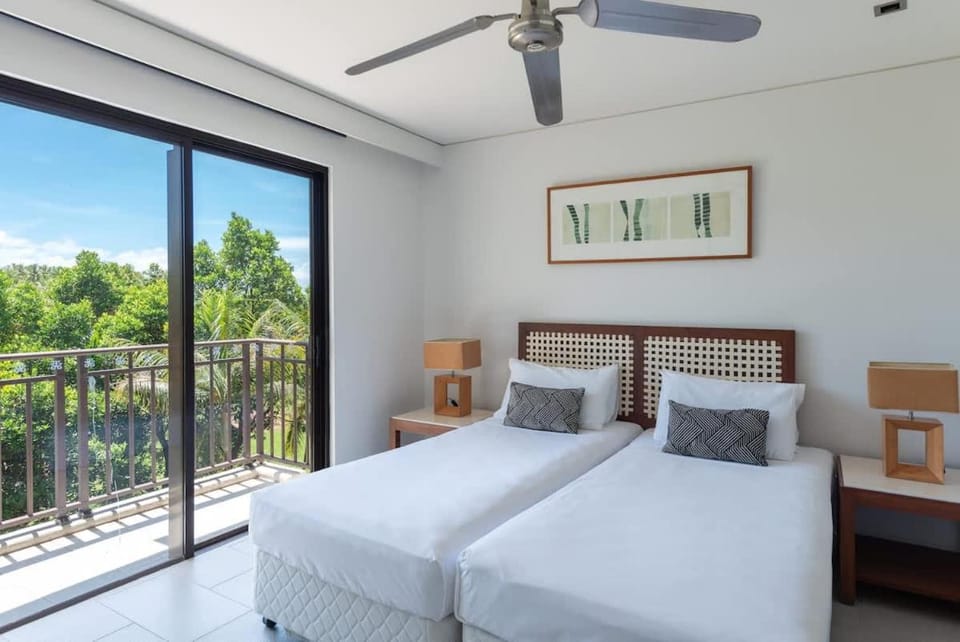 'Zami' Penthouse Resort-style Living at Temple Apartment in Palm Cove