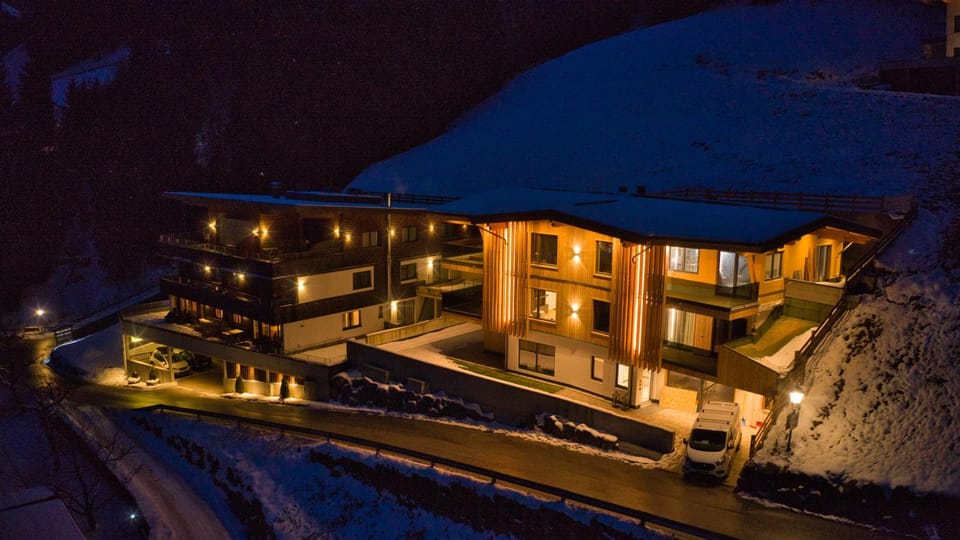 Property building, Night