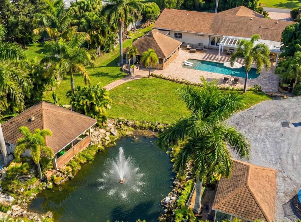 Villa Fiesta - Celebrate Dreams Create Memories House in Pembroke Pines