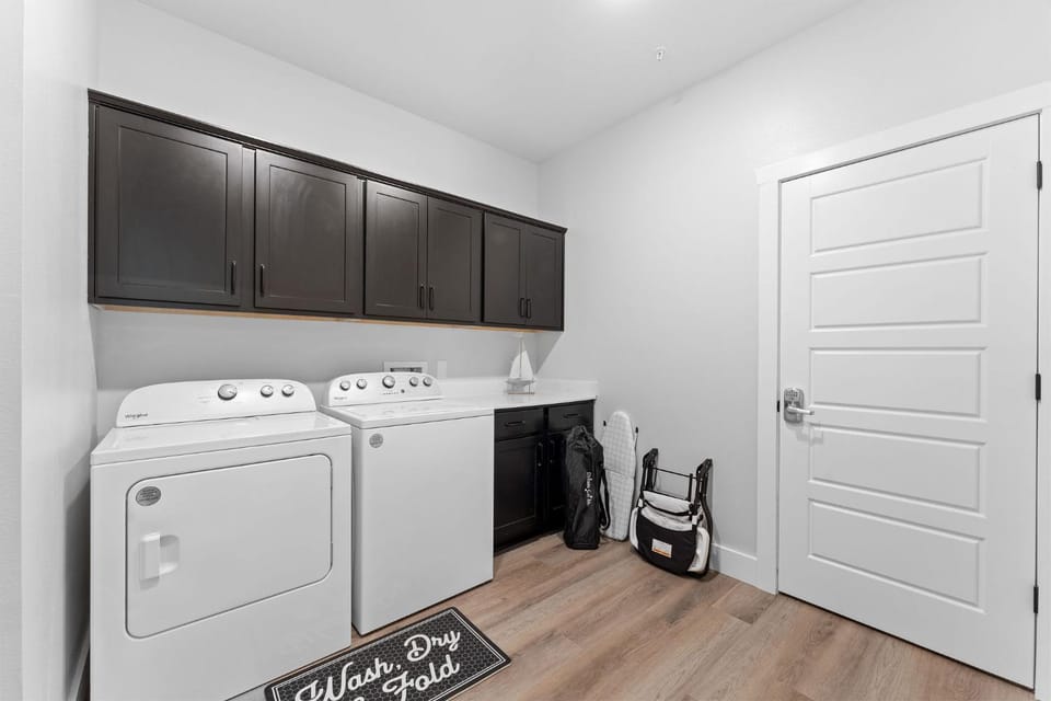 laundry, washing machine, dryer