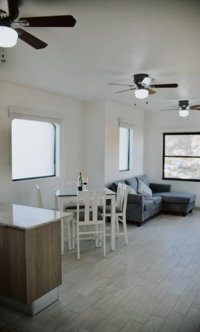 TV and multimedia, Living room, Seating area, Dining area, fireplace