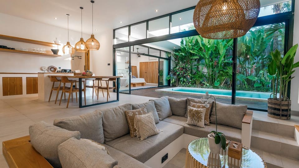 Living room, Seating area