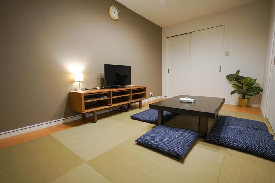 Tsuruhashi 10ppl House 3min-Sta 6min-NambaUSJ mozhaihua House in Osaka