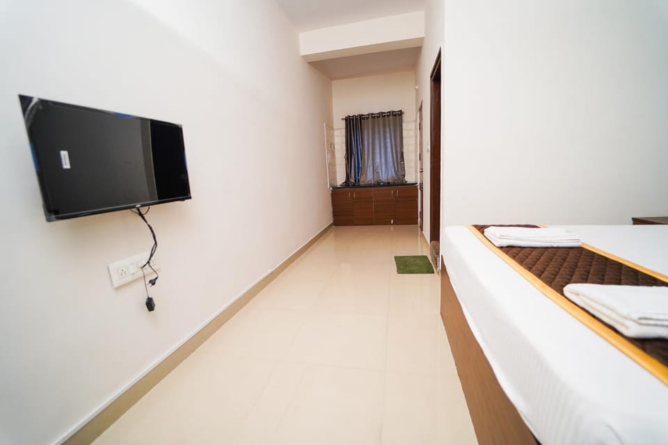 AYANI INN Hotel in Mysuru