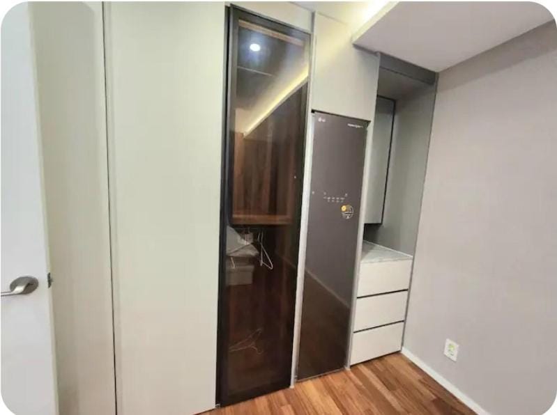 New highend residence near nambu bus terminal 방1 거실1 더블침대2개 Apartment in Seoul