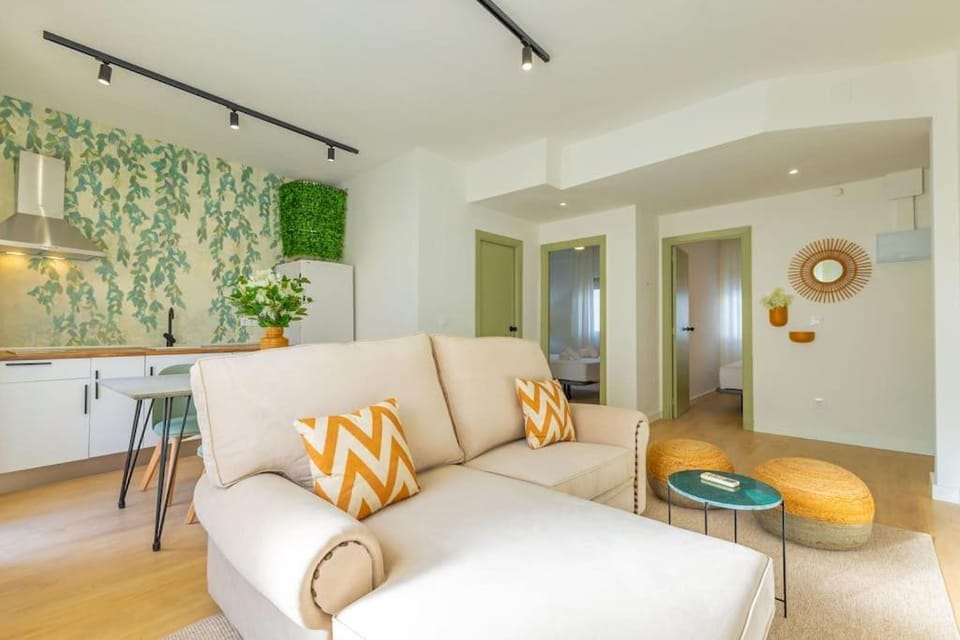 Bustos Tavera Suite Apartment in Seville
