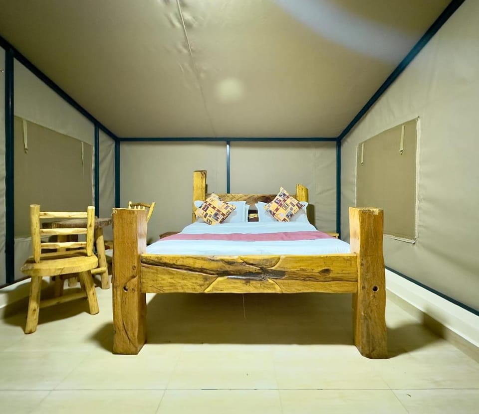 Property building, Bed