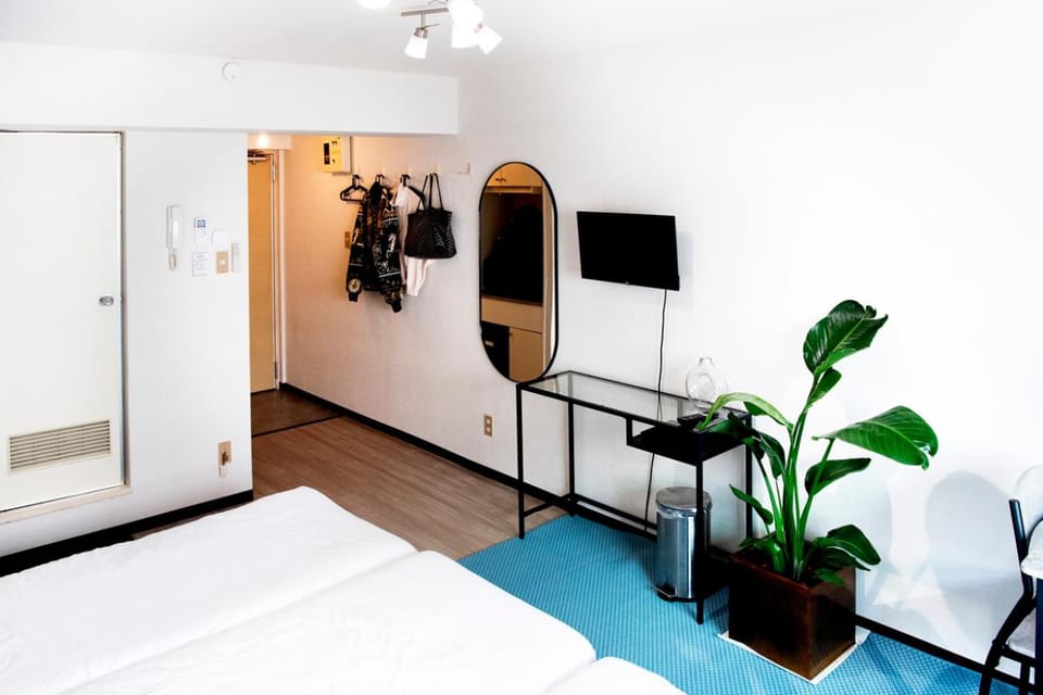 Shinjuku central apartment! 3stops to Shibuya station 3mins walk to station Apartment in Shinjuku
