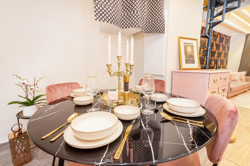 Dining area, Dinner