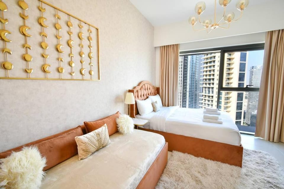 Burj Roayle-Magical Burj & Fountain Sky Views 3+1 BR APT Apartment in Dubai