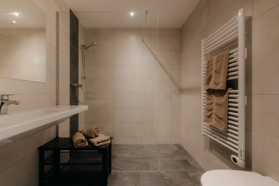 Rössl Lodge Apartment hotel in Tyrol