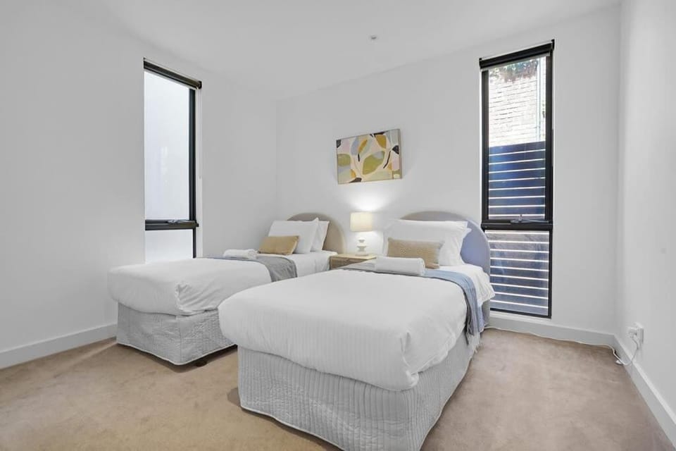 Hawksburn Village - 2 Bed Apt in Central Prahran Apartment in Melbourne