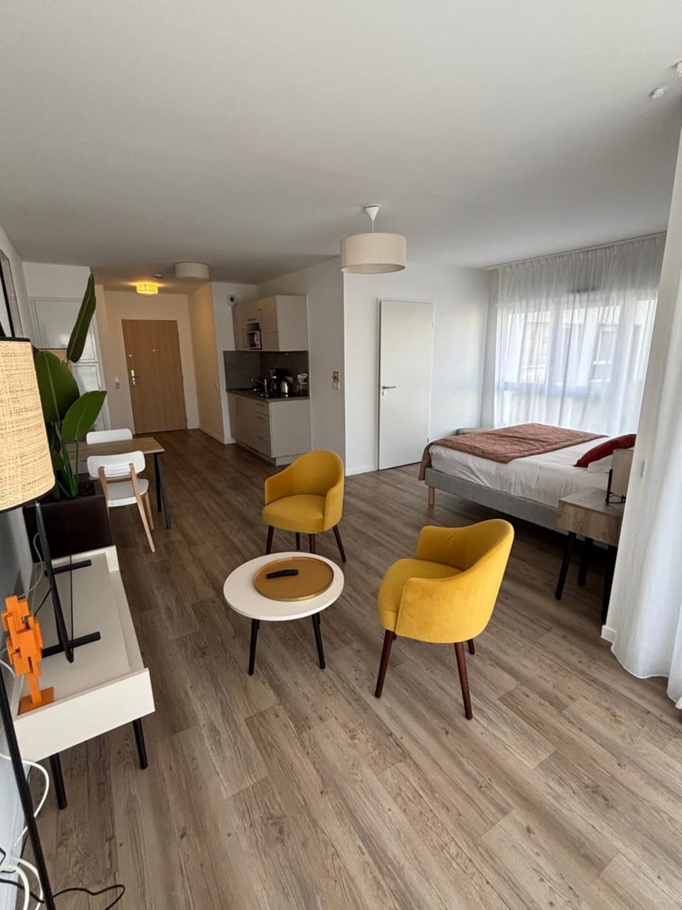 Photo of the whole room