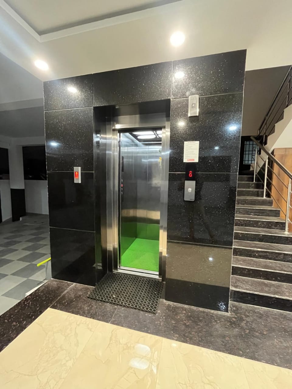 elevator