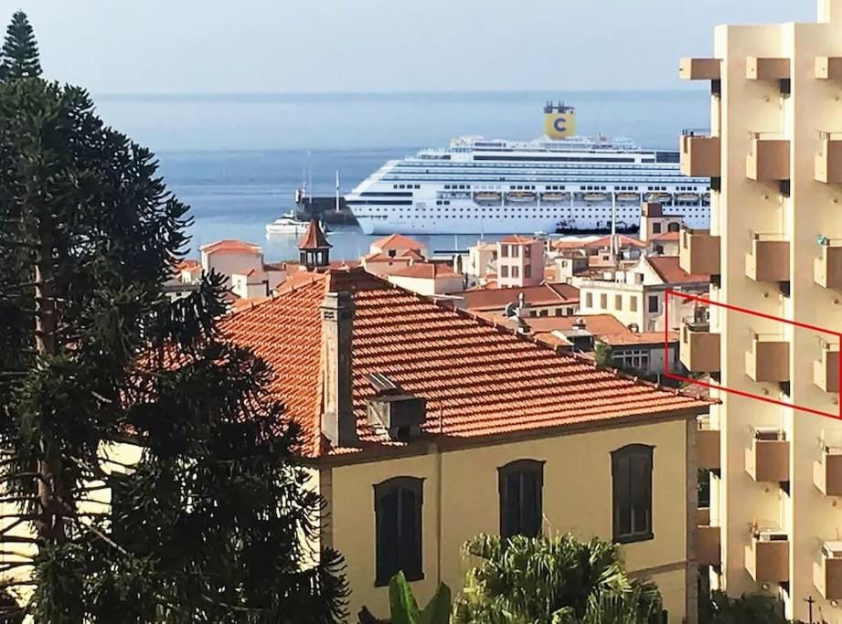 Funchal downtown 5min Marina + 2 bedroom + parking Apartment in Funchal
