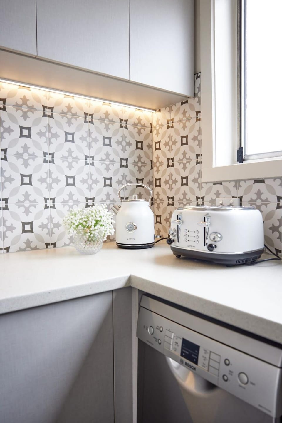 Central Classic Collingwood Modern Apt Apartment in Abbotsford